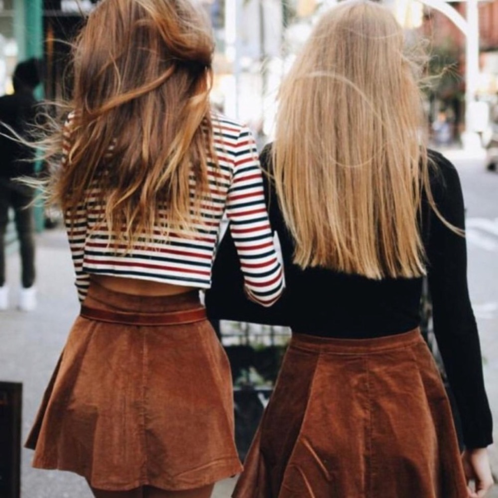 Brandy Melville skirt